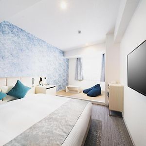 Standard Zimmer mit Kingsize-Bett
